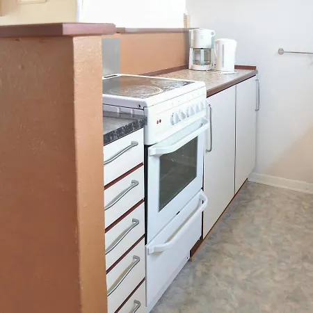 Three-bedroom Holiday In * Frorup